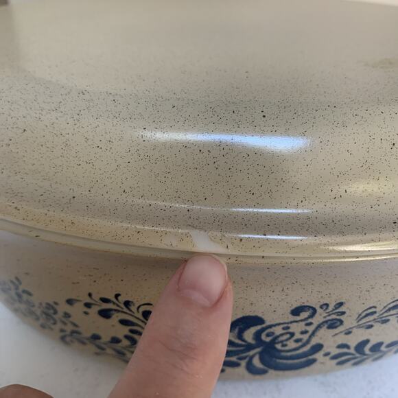 Vintage Pyrex Homestead Pattern Oval 2 1/2 Qt Lidded Casserole Dish - Picture 5 of 9